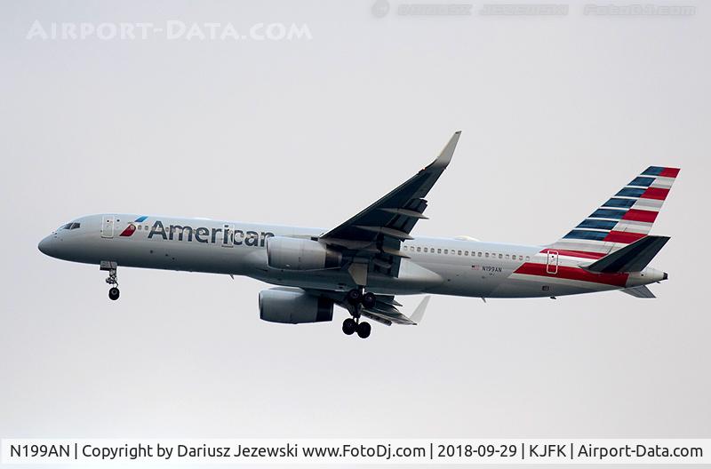 N199AN, 2001 Boeing 757-223 C/N 32393, Boeing 757-223 - American Airlines  C/N 32393, N199AN