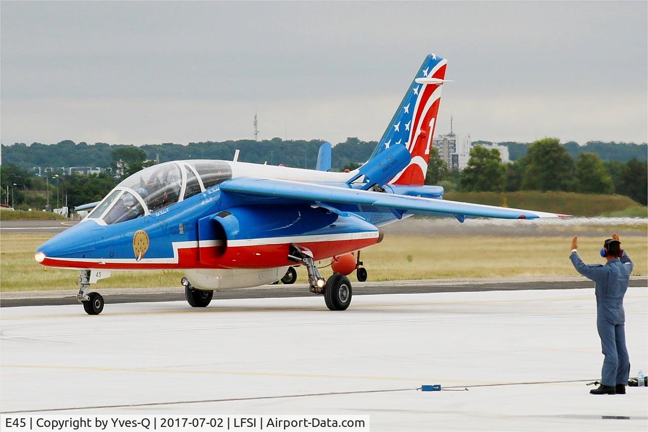 E45, Dassault-Dornier Alpha Jet E C/N E45, Dassault-Dornier Alpha Jet E (F-TETF), Leader of Patrouille de France 2017, Taxiing, St Dizier-Robinson Air Base 113 (LFSI) Open day 2017