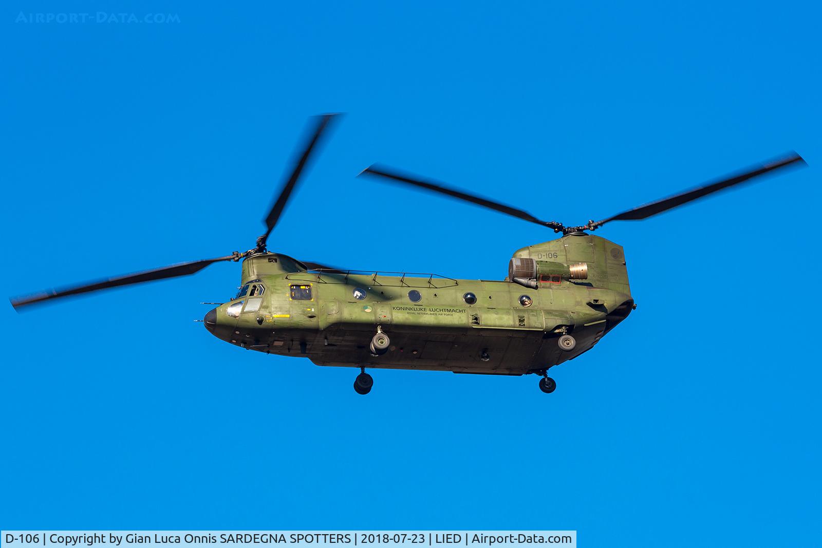 D-106, Boeing CH-47D Chinook C/N M.4106, Landing 35R