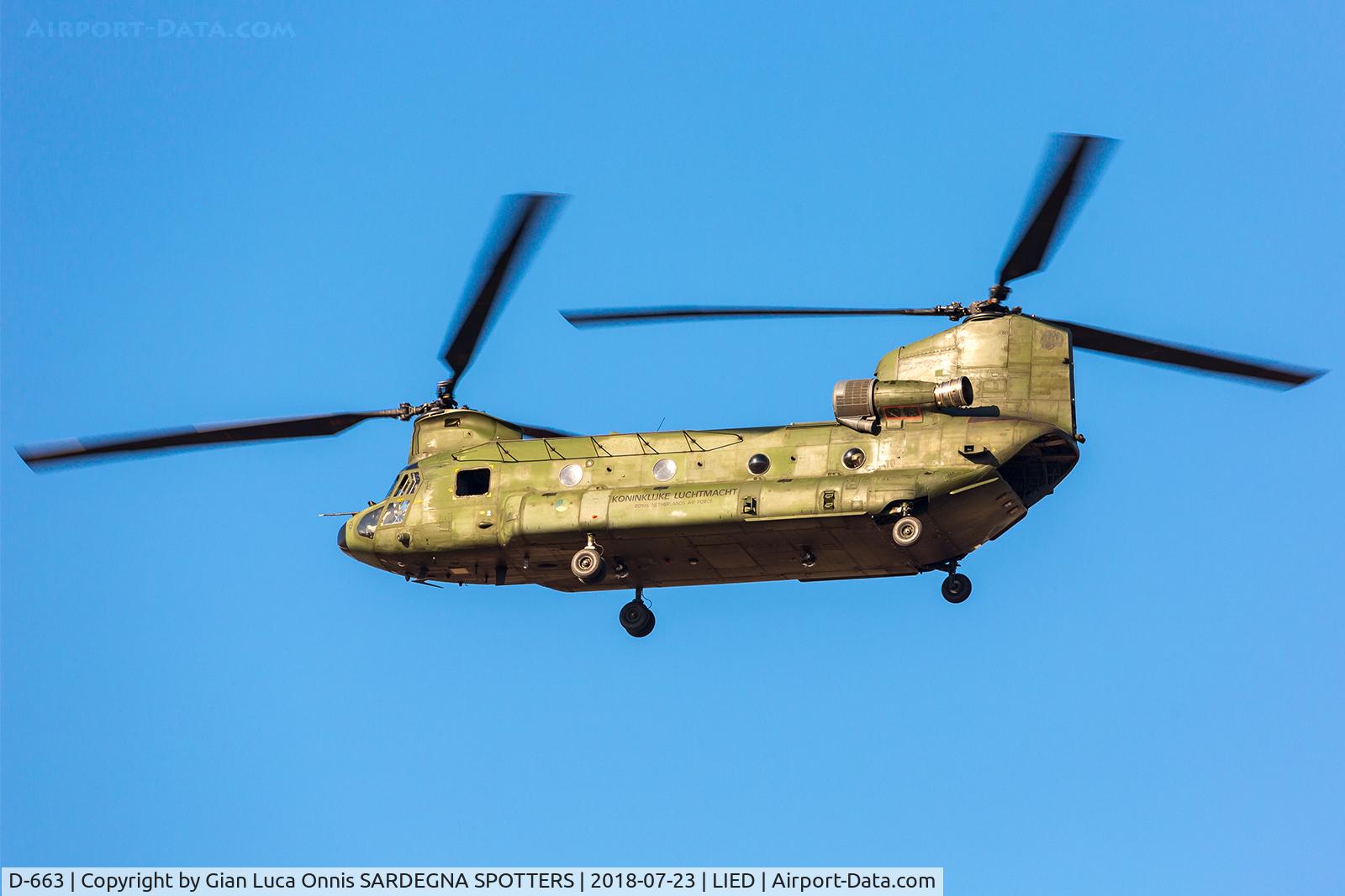 D-663, Boeing CH-47D Chinook C/N M.3663/NL-003, Landing 35R