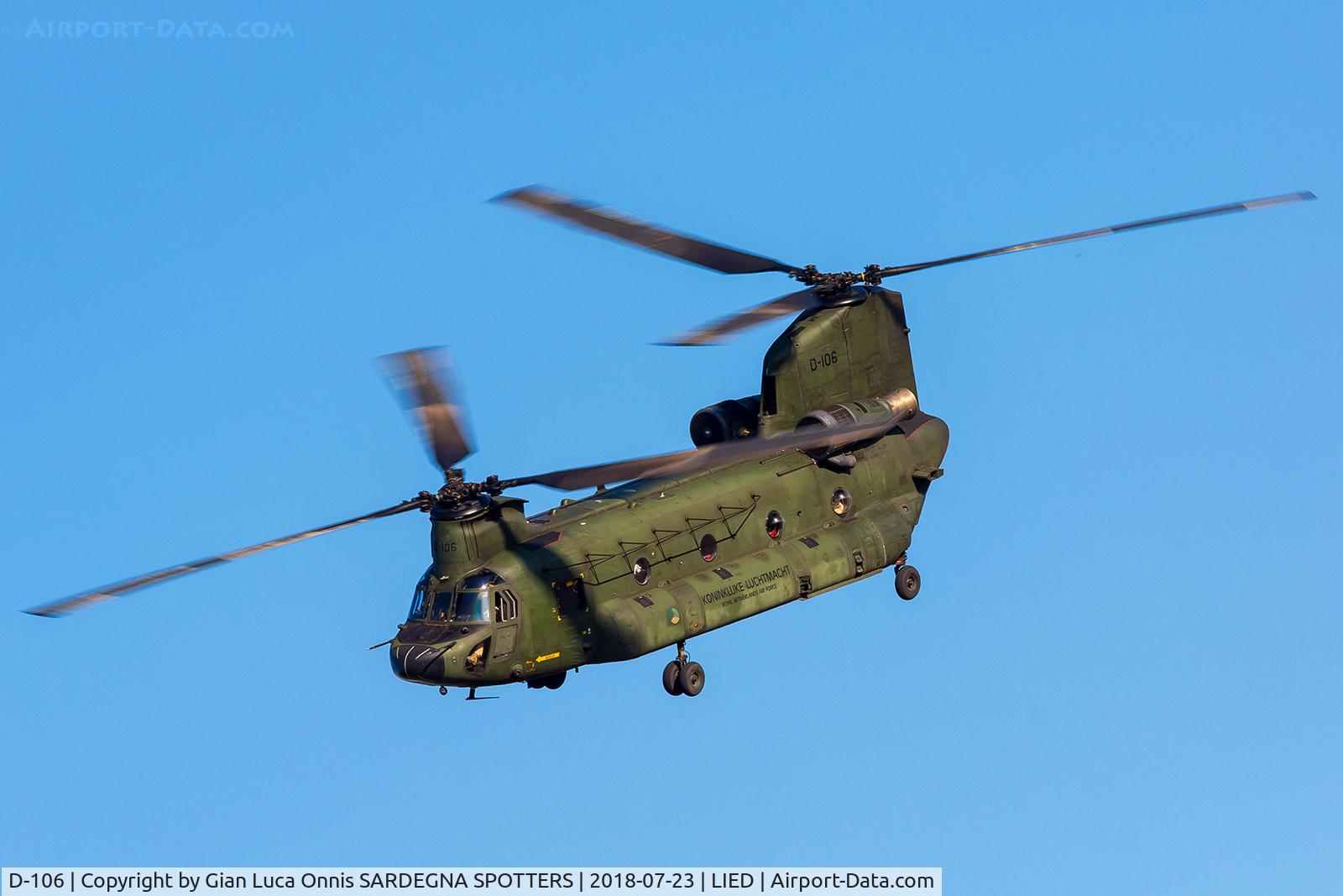 D-106, Boeing CH-47D Chinook C/N M.4106, Landing 35R
