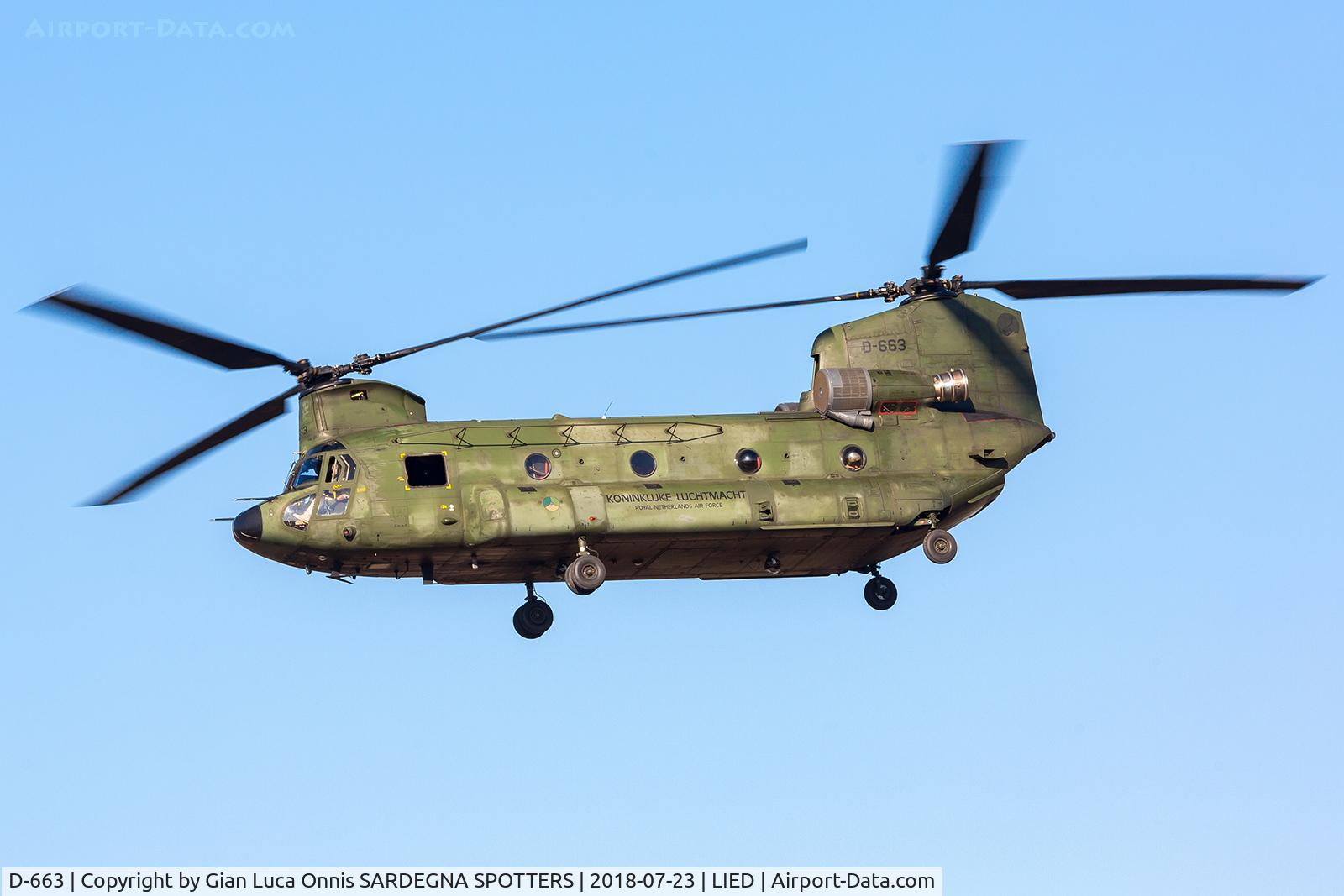 D-663, Boeing CH-47D Chinook C/N M.3663/NL-003, Landing 35R