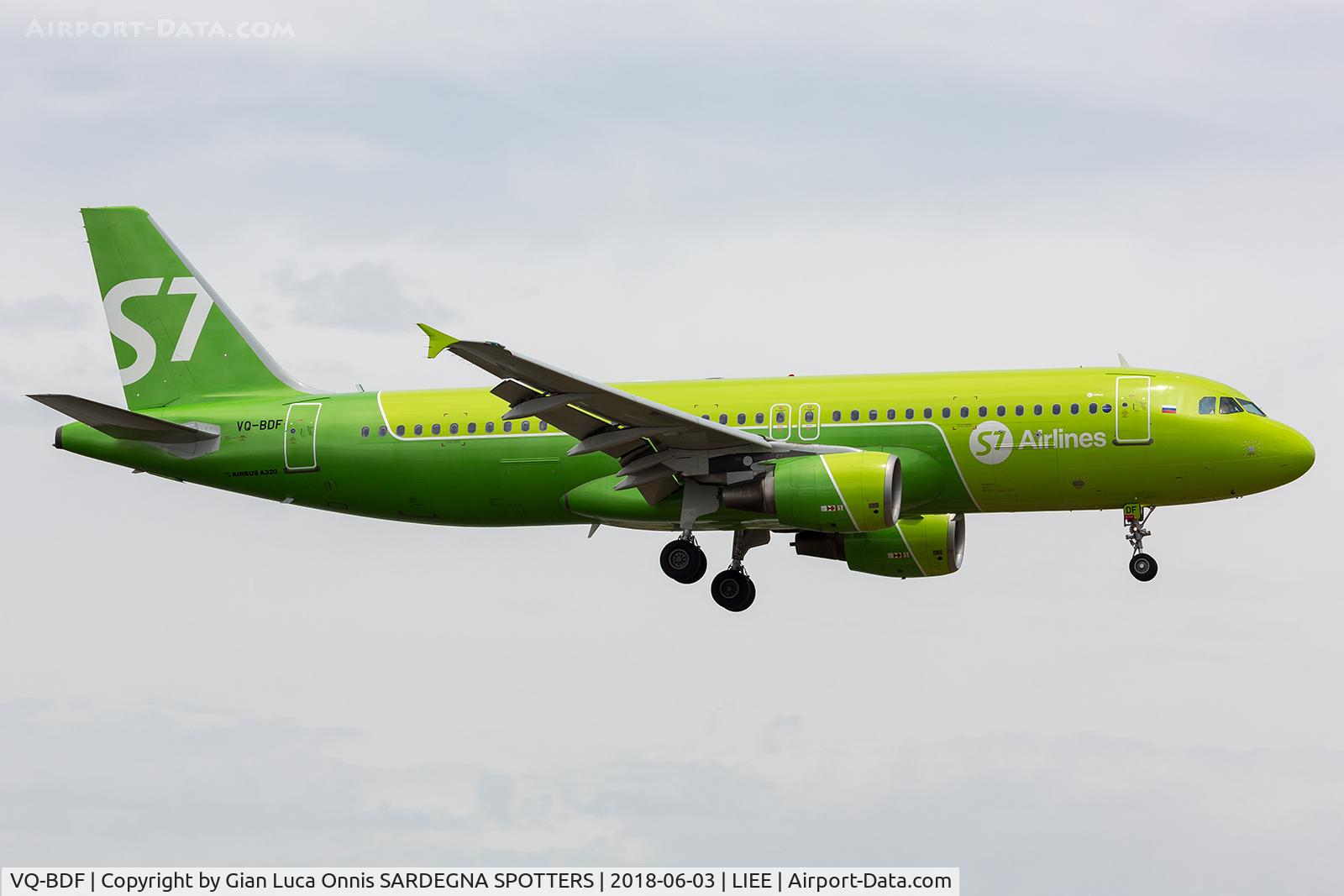 VQ-BDF, 2009 Airbus A320-214 C/N 3880, Landing 14R