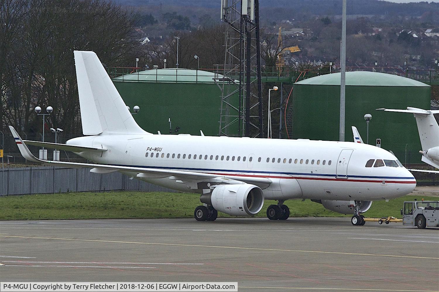 P4-MGU, 2013 Airbus ACJ319 (A319-115/CJ) C/N 5445, At Luton