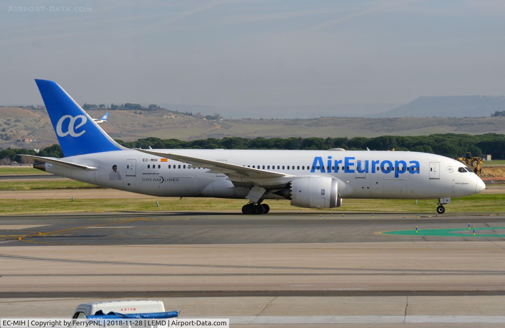 EC-MIH, 2016 Boeing 787-8 Dreamliner Dreamliner C/N 36413, Arrival of Air Europa B788