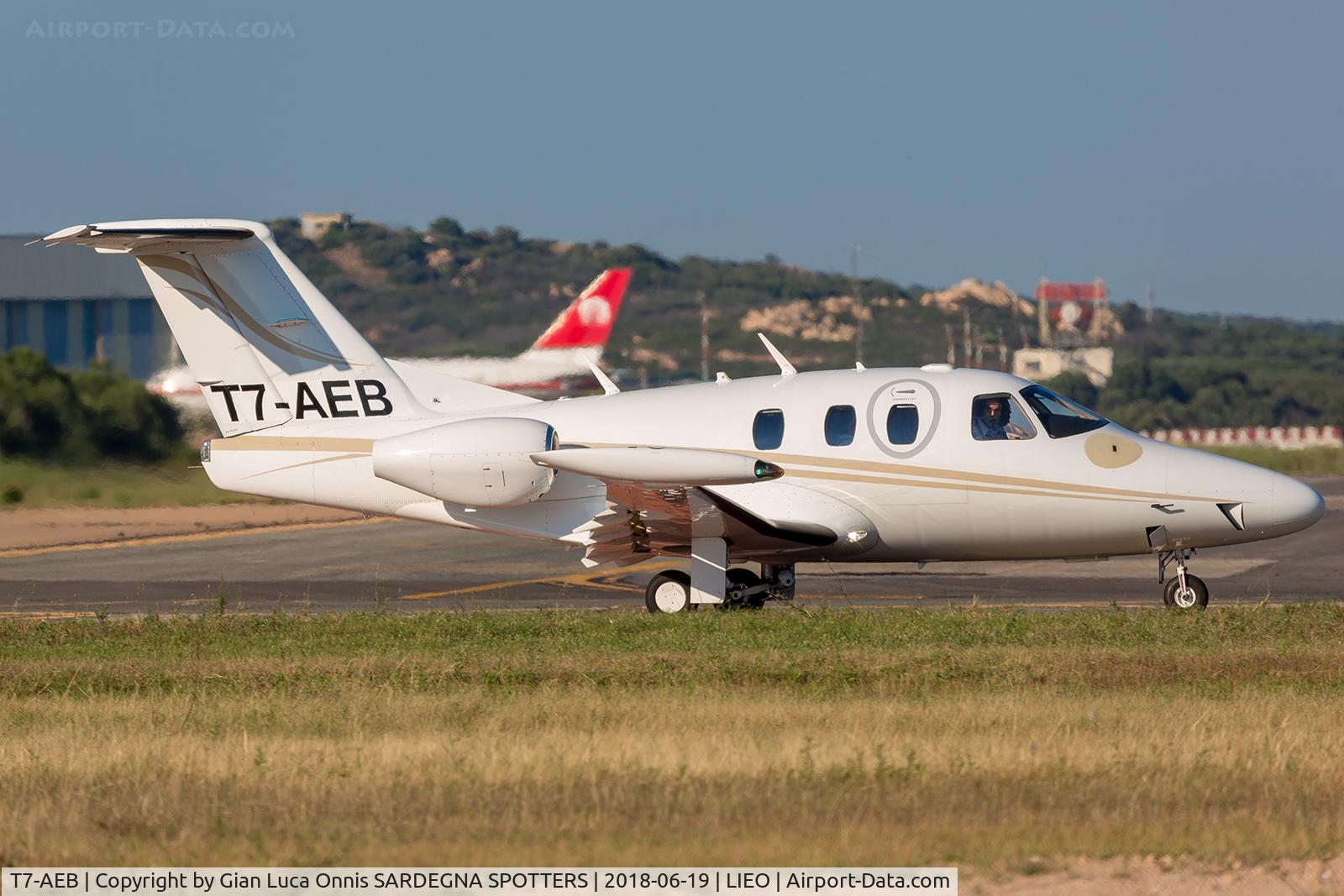 T7-AEB, 2008 Eclipse Aviation Corp EA500 C/N 000198, TAXI 05R