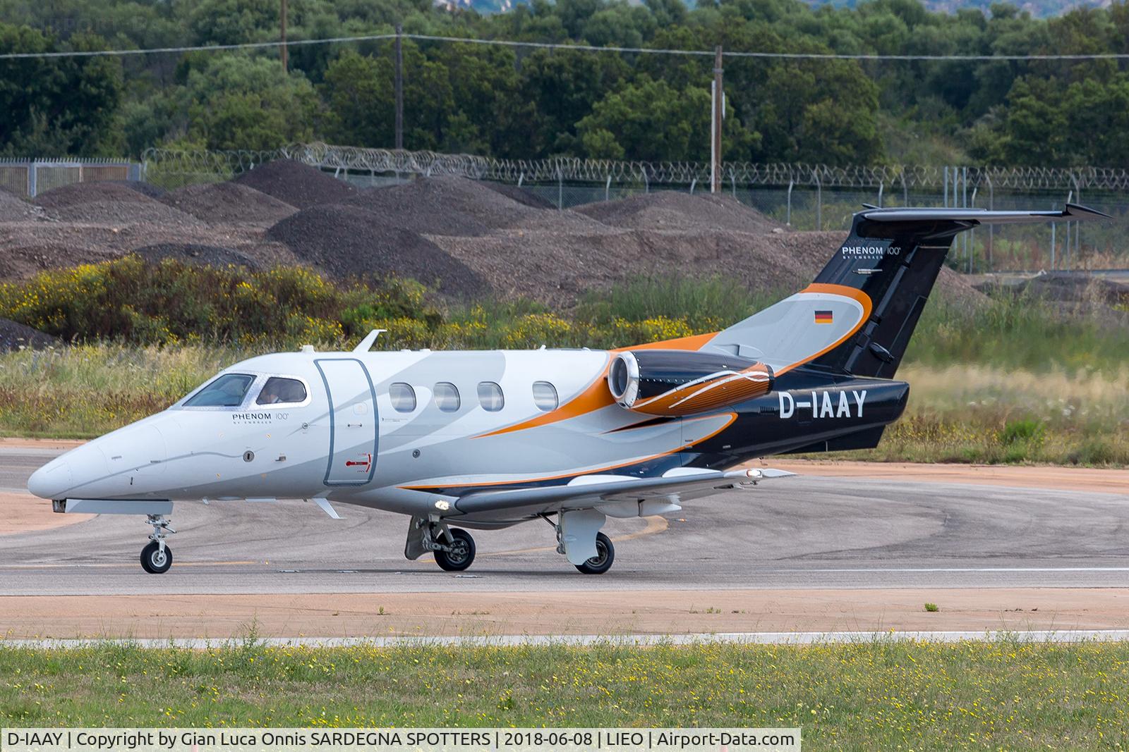 D-IAAY, 2011 Embraer EMB-500 Phenom 100 C/N 50000243, LANDING 23L