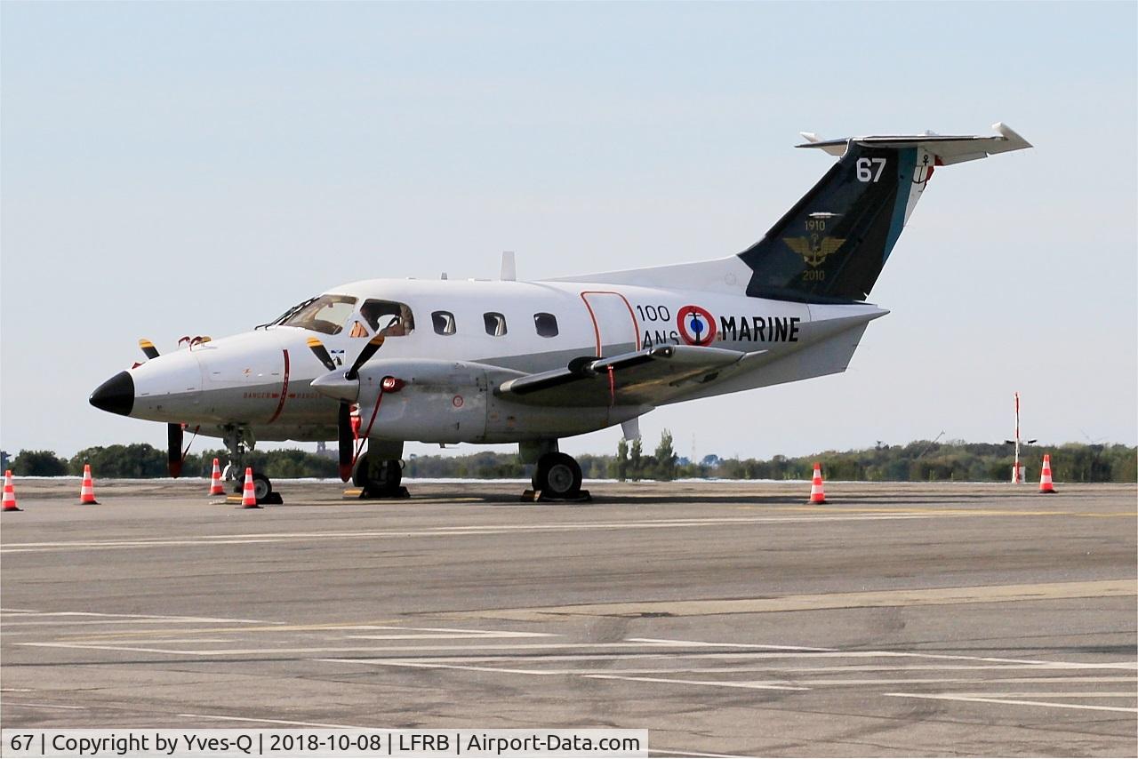 67, Embraer EMB-121AN Xingu C/N 121067, Embraer EMB-121AN Xingu, Parked, Brest-Bretagne Airport (LFRB-BES)