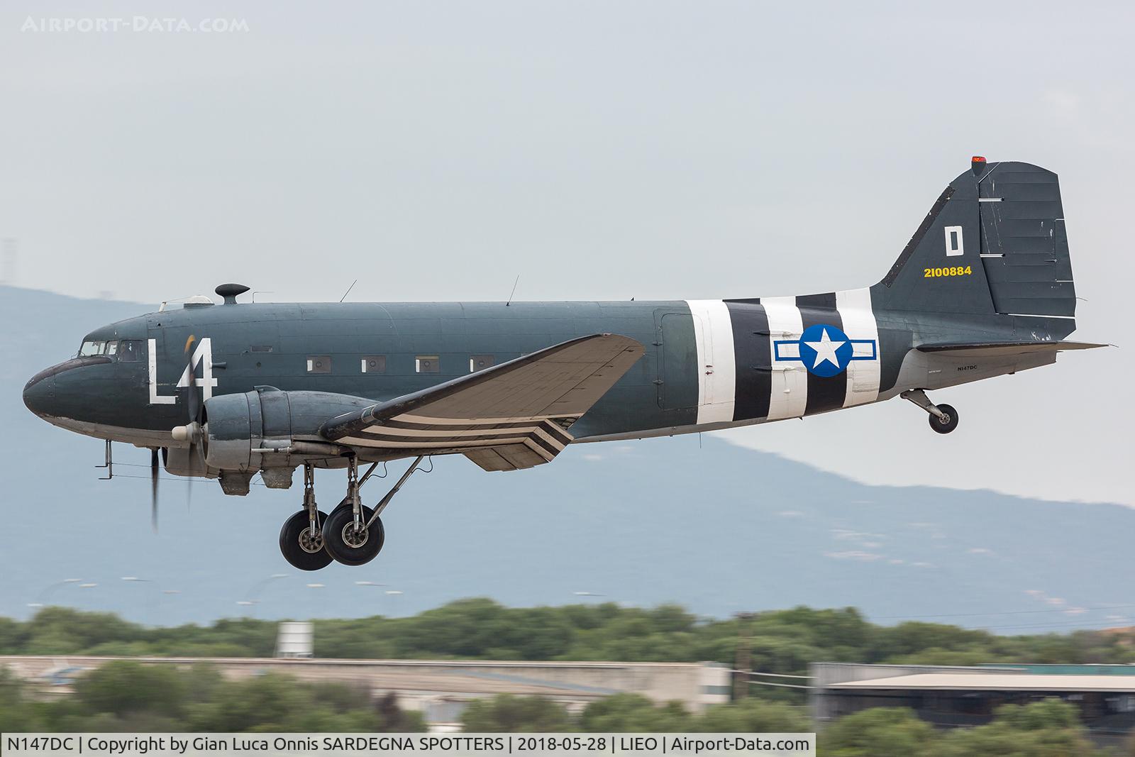 N147DC, 1943 Douglas C-47A-75-DL Skytrain C/N 19347, LANDING 23L