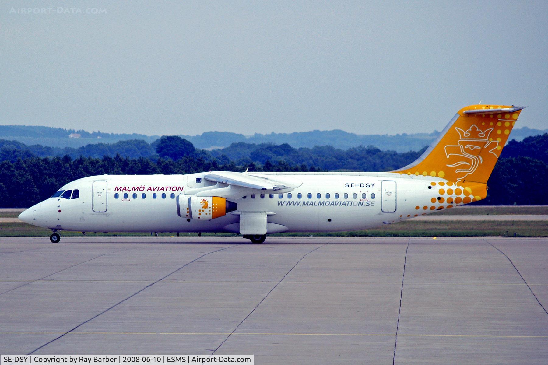 SE-DSY, 1995 British Aerospace Avro 146-RJ100 C/N E3263, SE-DSY   BAe 146-RJ100 [E3263] (Malmo Aviation) Malmo-Sturup~SE 10/06/2008