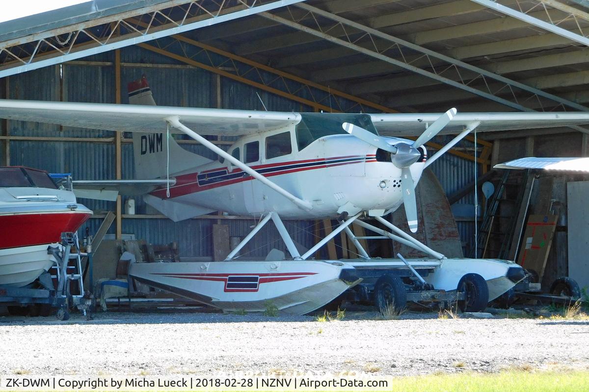 ZK-DWM, Cessna U206F Stationair C/N U20602895, At Invercargill