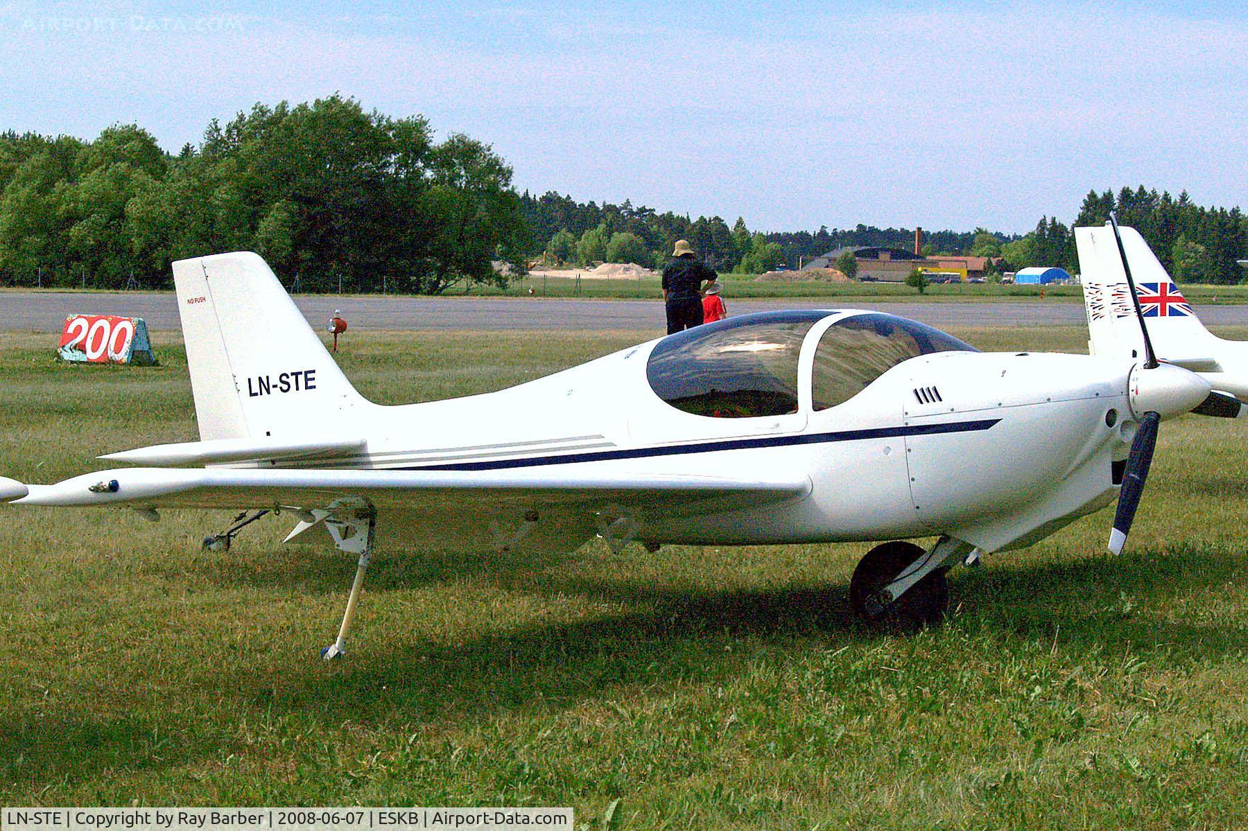 LN-STE, Europa XS Monowheel C/N 556, LN-STE   Europa Avn Europa XS [556] Stockholm-Barkarby~SE 07/06/2008
