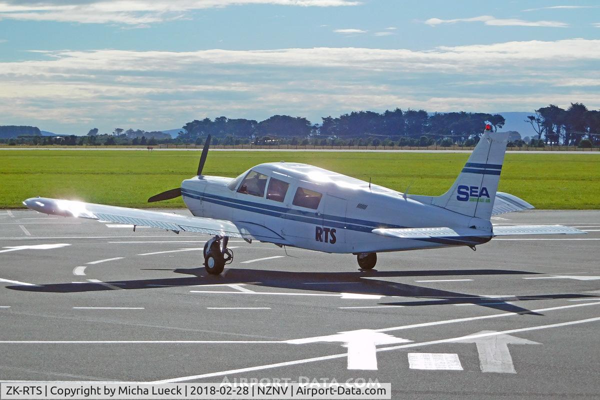 ZK-RTS, Piper PA-32-300 Cherokee Six C/N 32-7340070, At Invercargill