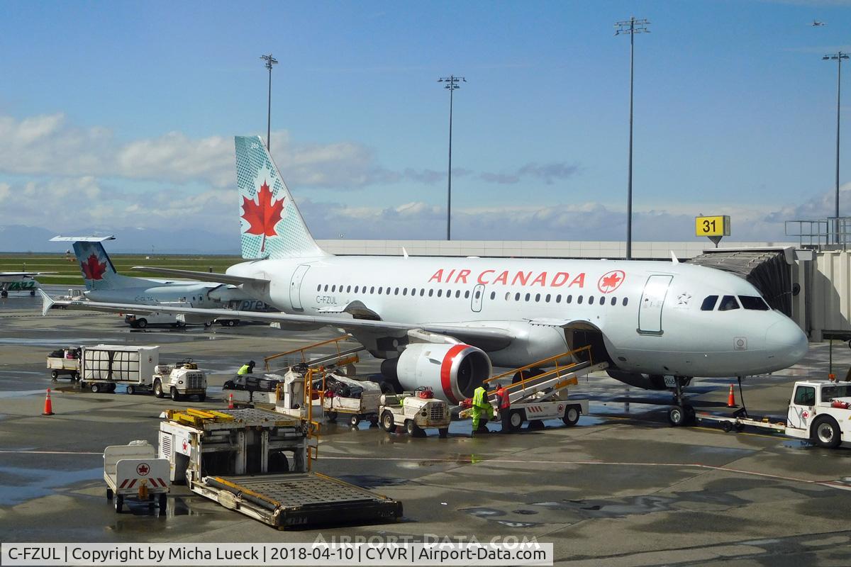 C-FZUL, 1997 Airbus A319-114 C/N 721, At Vancouver