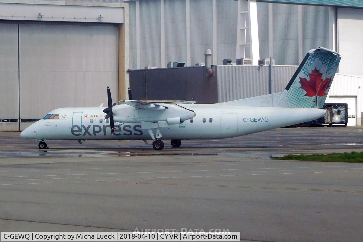 C-GEWQ, 1990 De Havilland Canada DHC-8-311 Dash 8 C/N 202, At Vancouver