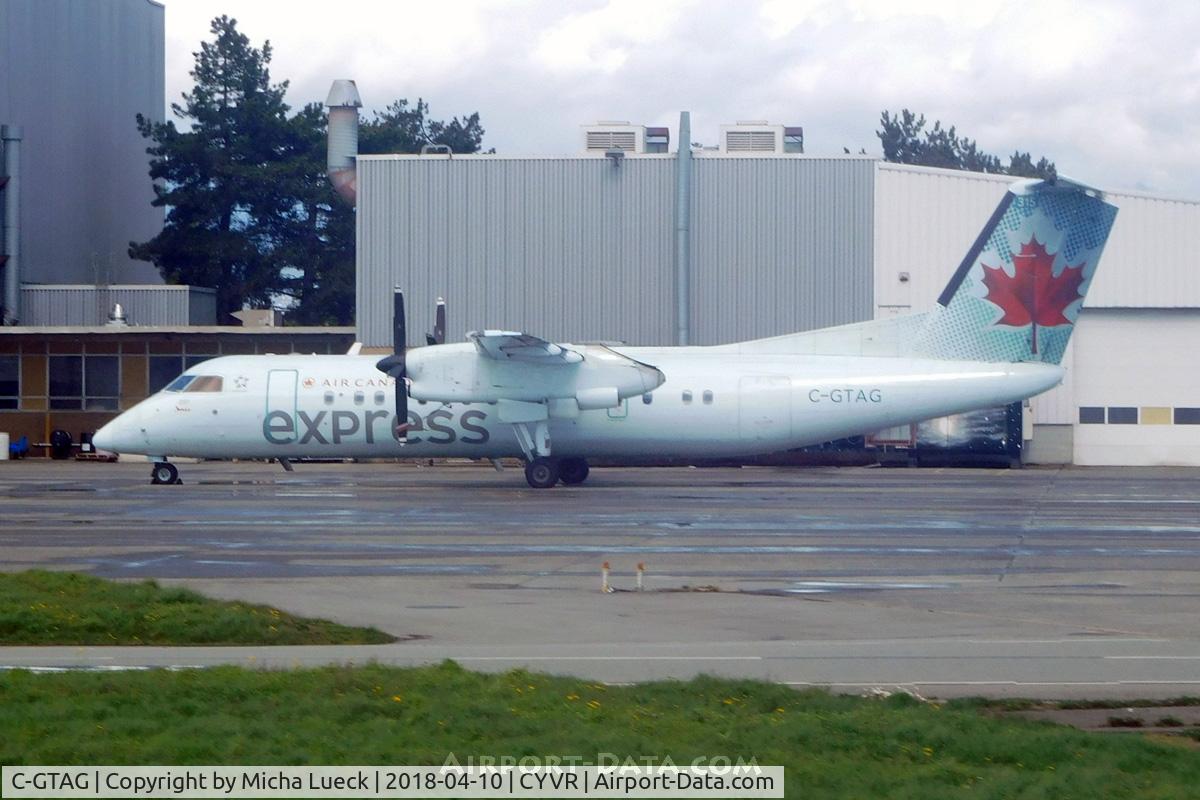 C-GTAG, 1990 De Havilland Canada DHC-8-301 Dash 8 C/N 200, At Vancouver