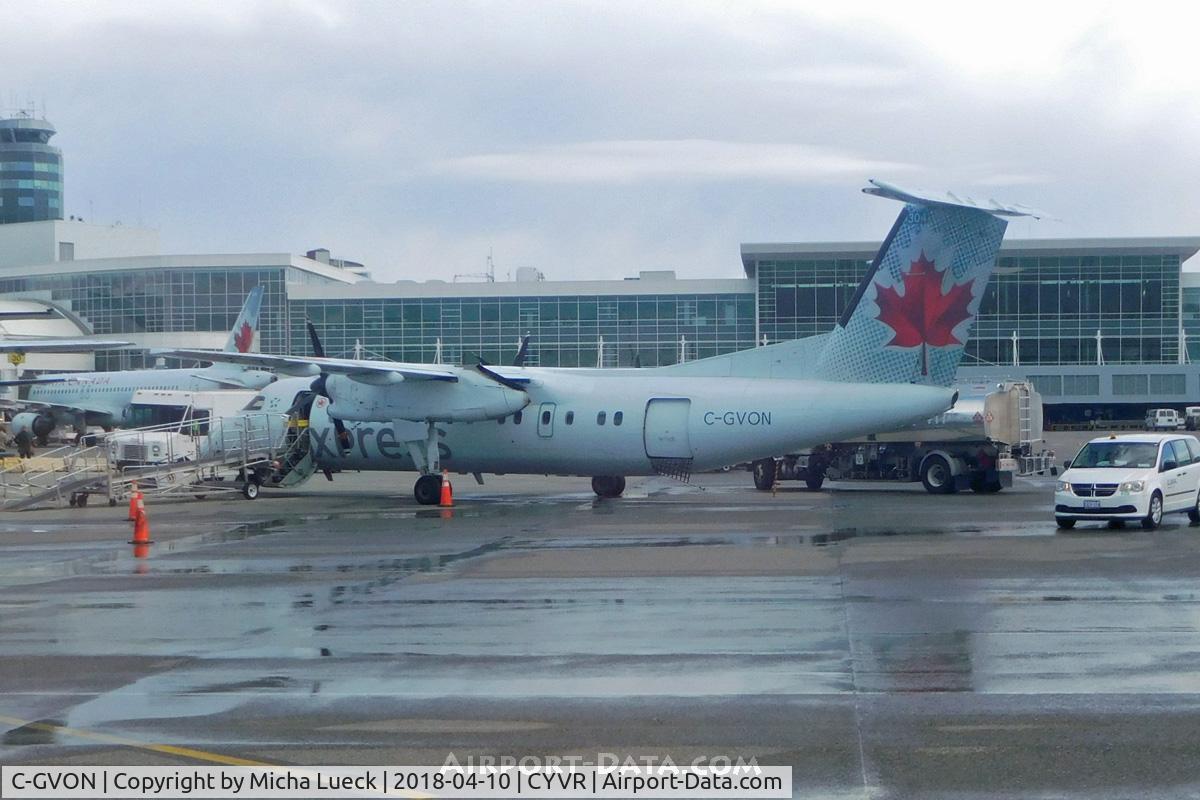 C-GVON, 1989 De Havilland Canada DHC-8-301 Dash 8 C/N 149, At Vancouver