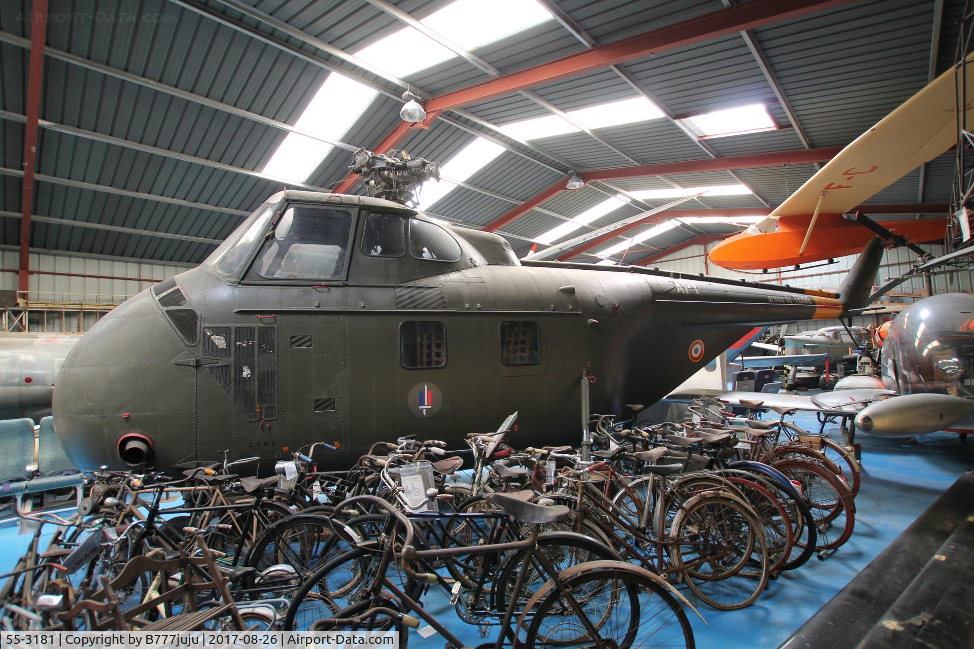 55-3181, Sikorsky H-19D Chickasaw C/N 55-902, preserved