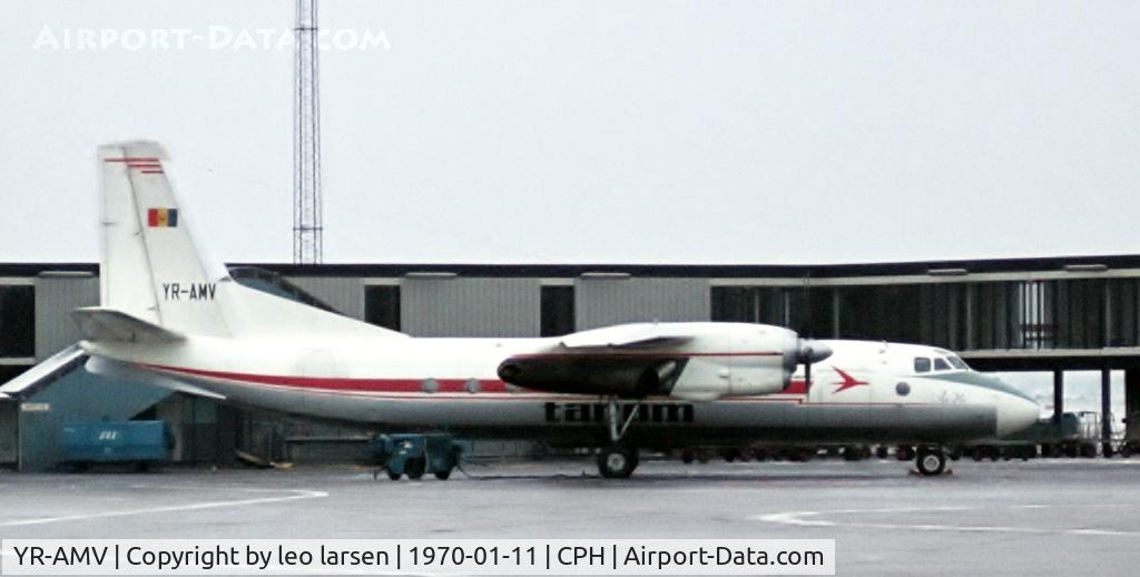 YR-AMV, 1967 Antonov An-24B C/N 77303507, Copenhagen 11.1.1970