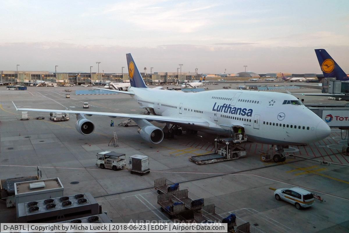D-ABTL, 2002 Boeing 747-430 C/N 29872, At Frankfurt