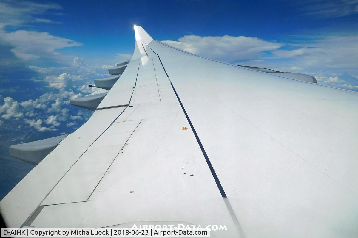 D-AIHK, 2004 Airbus A340-642 C/N 580, FRA-HKG