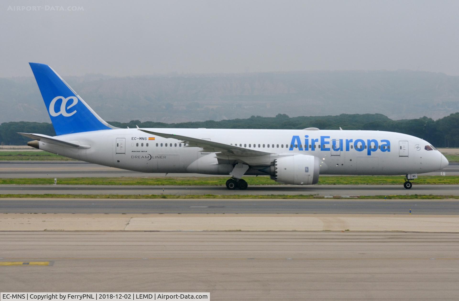 EC-MNS, 2017 Boeing 787-8 Dreamliner Dreamliner C/N 36417, Air Europa B788 arrival