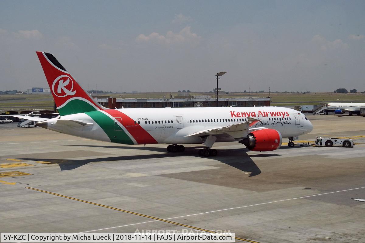 5Y-KZC, 2014 Boeing 787-8 Dreamliner C/N 36040, At O.R. Tambo