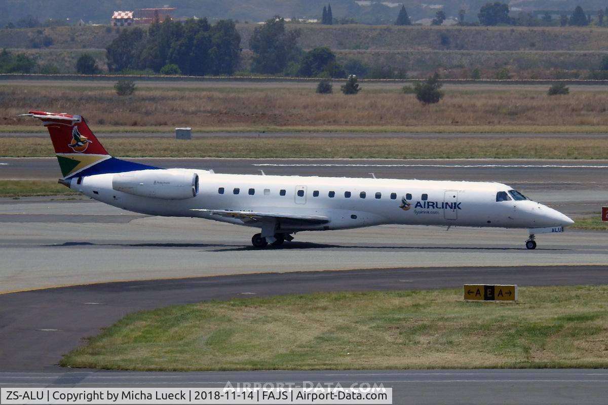 ZS-ALU, 2002 Embraer ERJ-140LR C/N 593, At O.R. Tambo