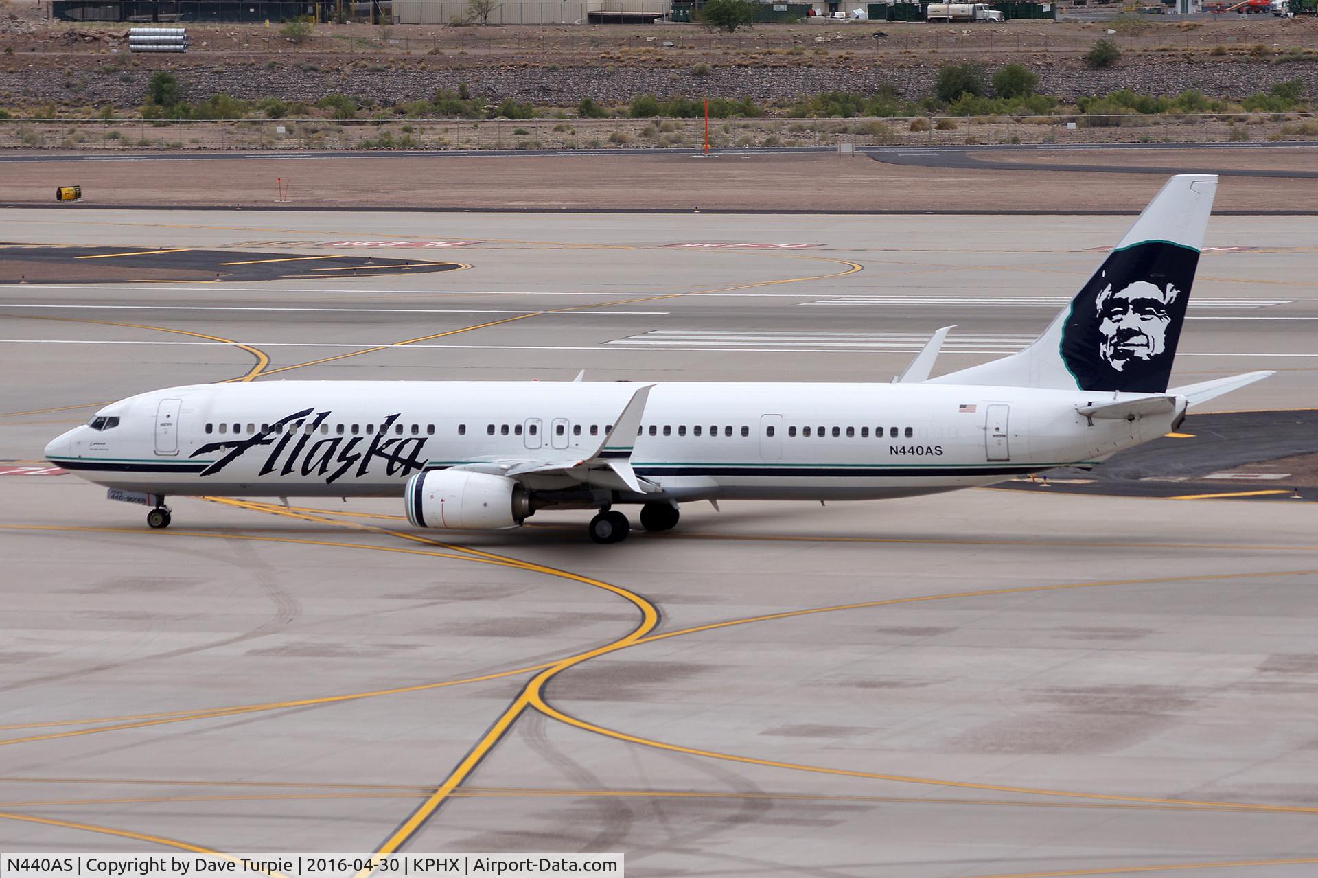 N440AS, 2013 Boeing 737-990/ER C/N 41705, No comment.