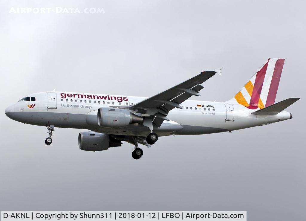 D-AKNL, 1999 Airbus A319-112 C/N 1084, Landing rwy 32L