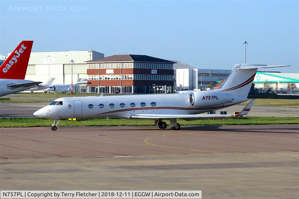 N757PL, 2009 Gulfstream Aerospace GV-SP (G550) C/N 5249, At Luton