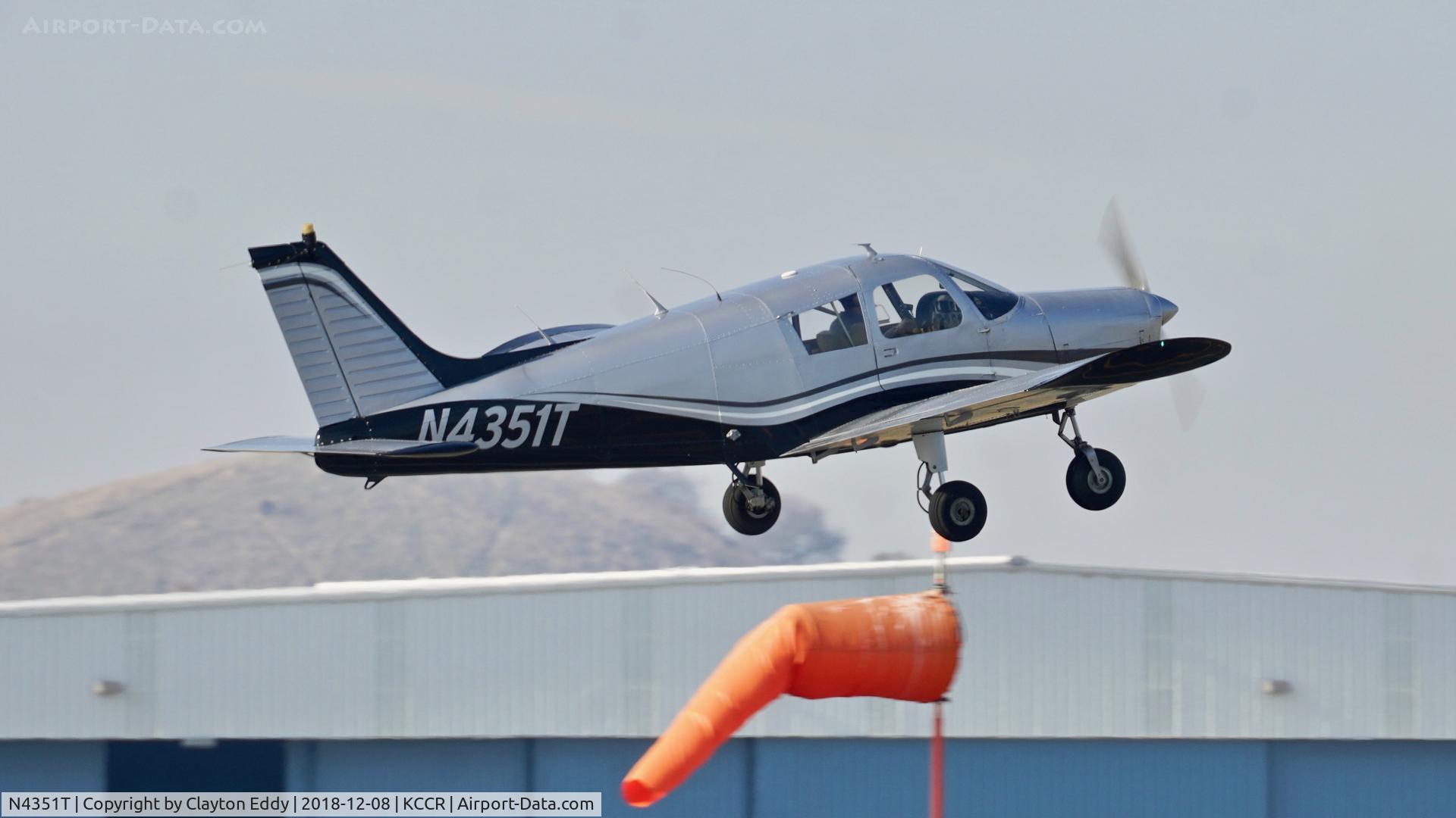 N4351T, 1971 Piper PA-28-140 C/N 28-7225155, Buchanan Field Concord California 2018.