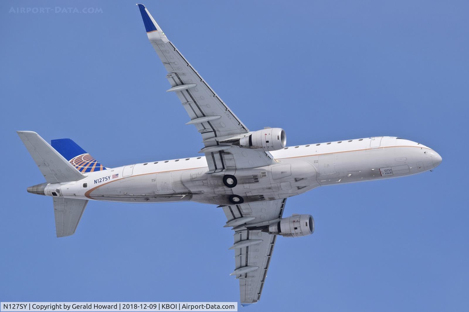 N127SY, 2014 Embraer 175LR (ERJ-170-200LR) C/N 17000441, Departing BOI.