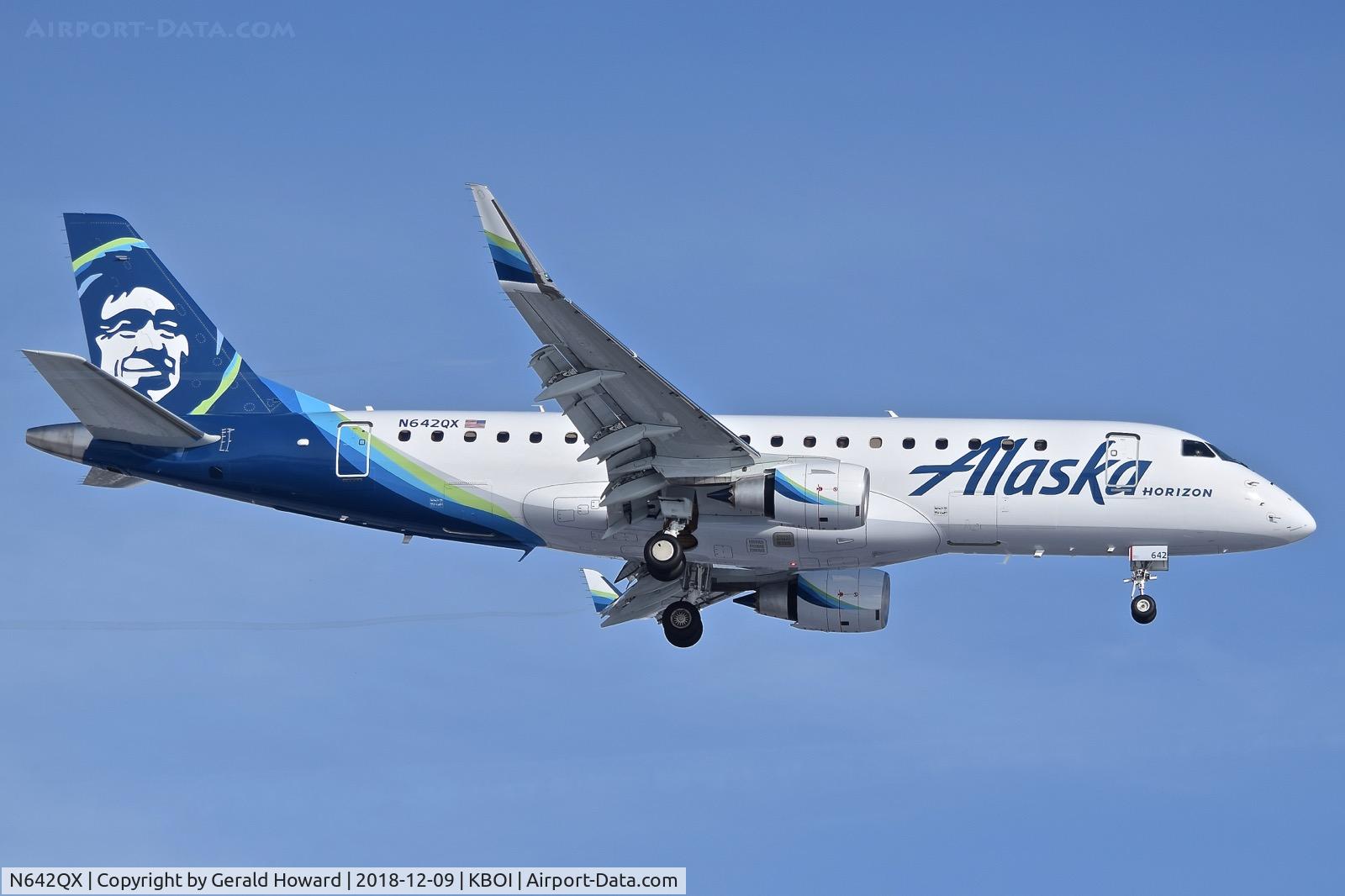 N642QX, 2018 Embraer 170/175 C/N 17000762, Landing RWY 10L.