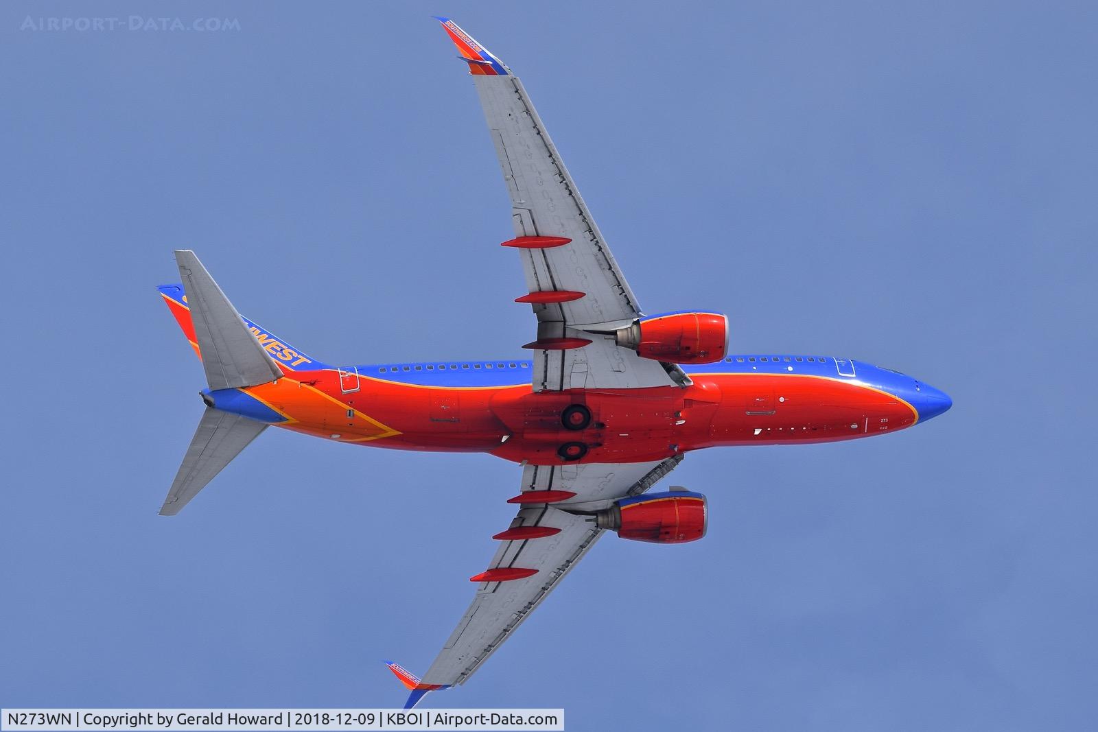 N273WN, 2007 Boeing 737-7H4 C/N 32528, Departing BOI.