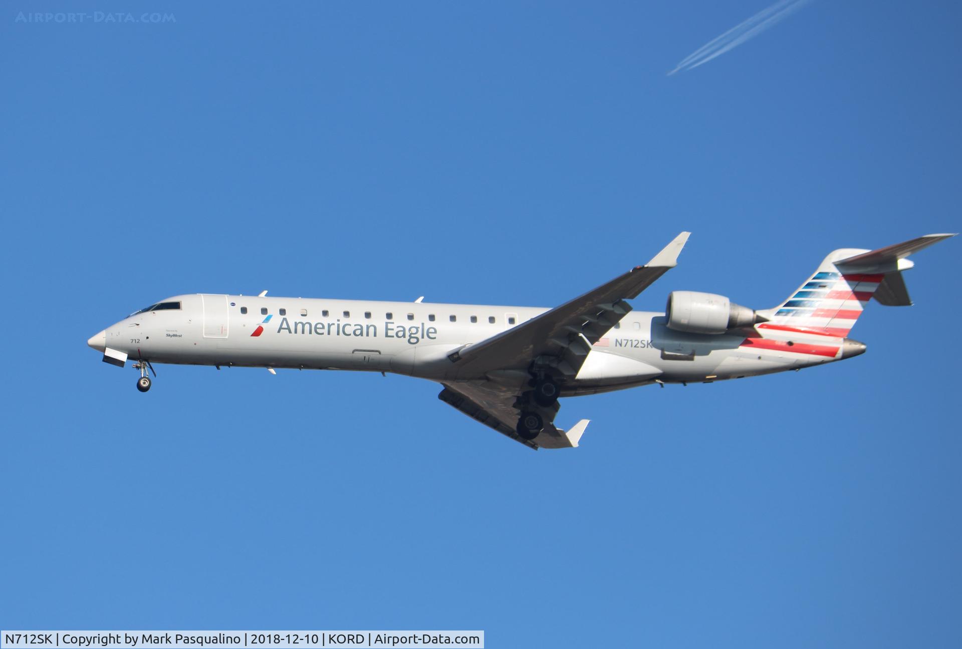 N712SK, 2004 Bombardier CRJ-700 (CL-600-2C10) Regional Jet C/N 10172, CL-600-2C10