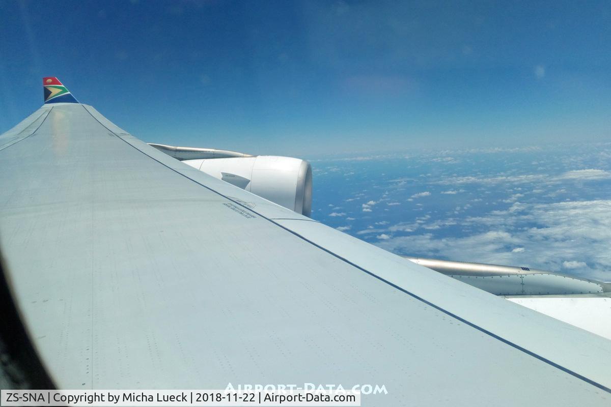 ZS-SNA, 2002 Airbus A340-642 C/N 410, JNB-PER