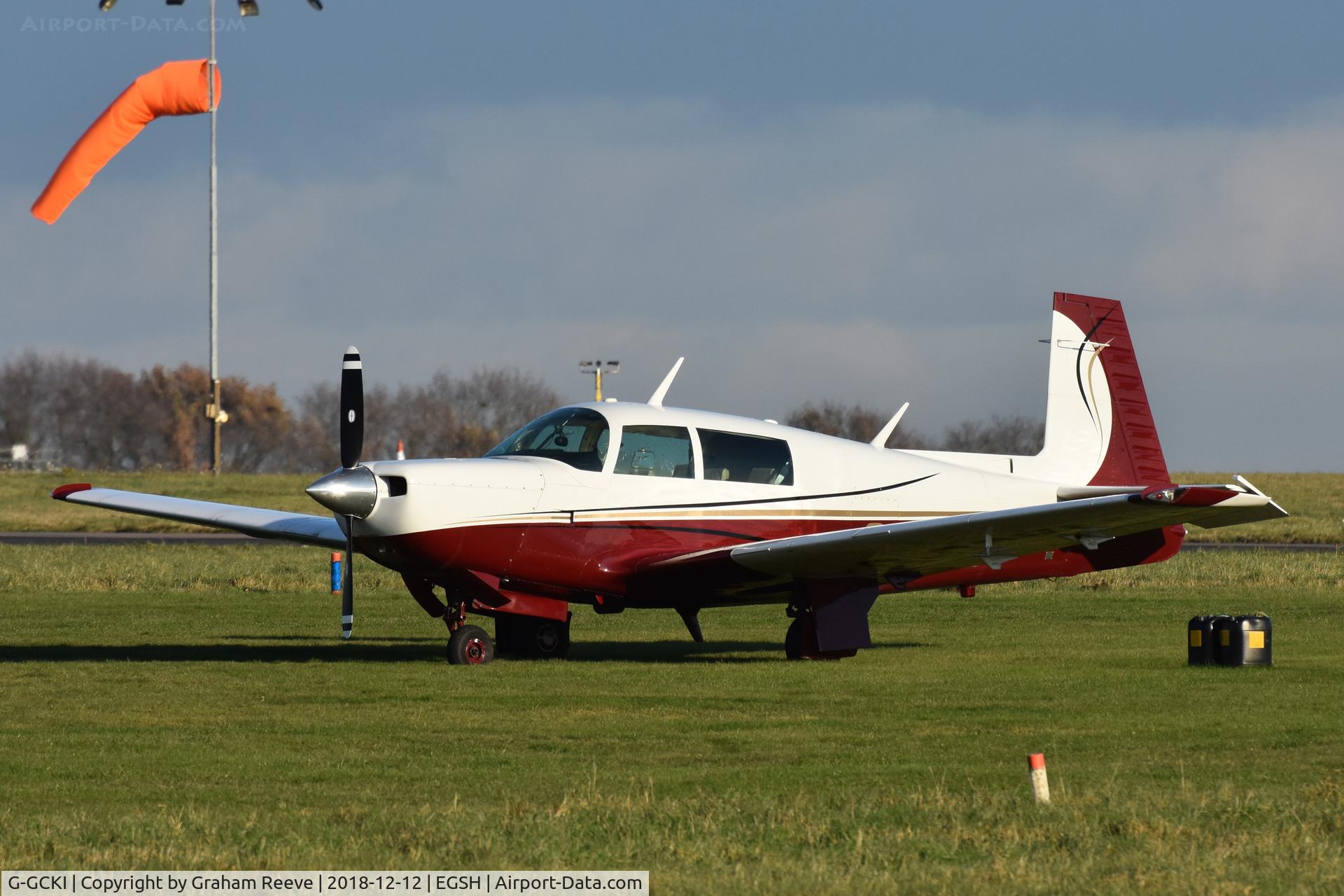 G-GCKI, 1980 Mooney M20K C/N 25-0401, Parked at Norwich.