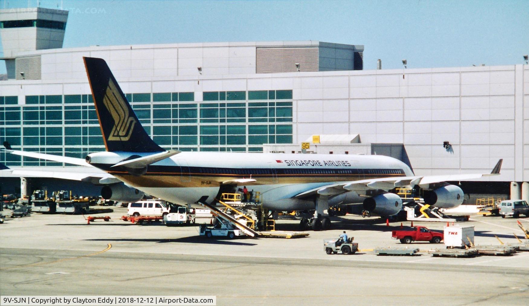 9V-SJN, 1998 Airbus A340-313X C/N 236, 9V-SJN 2001