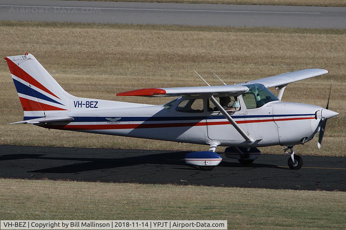 VH-BEZ, 1977 Cessna 172N C/N 17268583, back after circuits