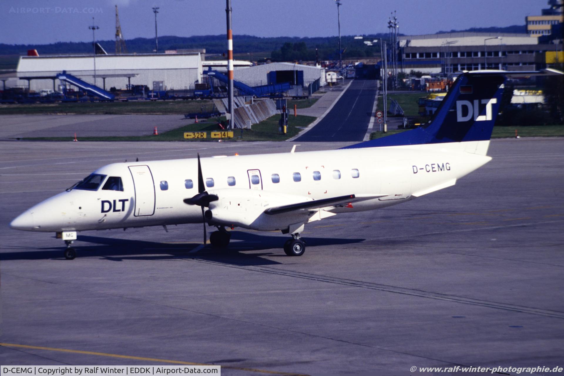 D-CEMG, 1987 Embraer EMB-120ER Brasilia C/N 120054, Embraer EMB-120ER Brasilia - DW DLT - 120052 - D-CEMG - 07.1988 - CGN