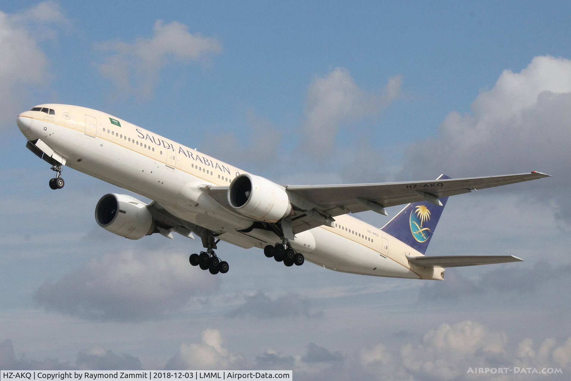 HZ-AKQ, Boeing 777-268/ER C/N 28360, B777 HZ-AKQ Saudia Airlines