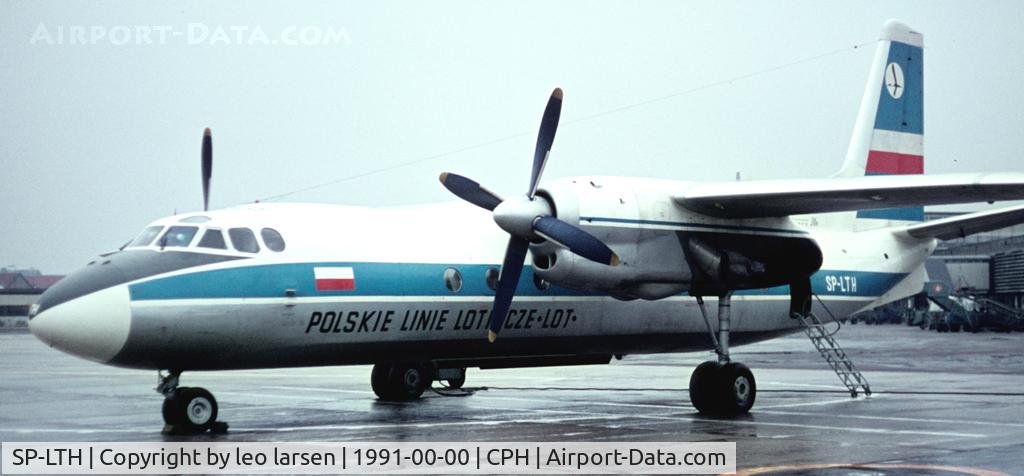 SP-LTH, 1967 Antonov An-24V C/N 67302505, Copenhagen 1991