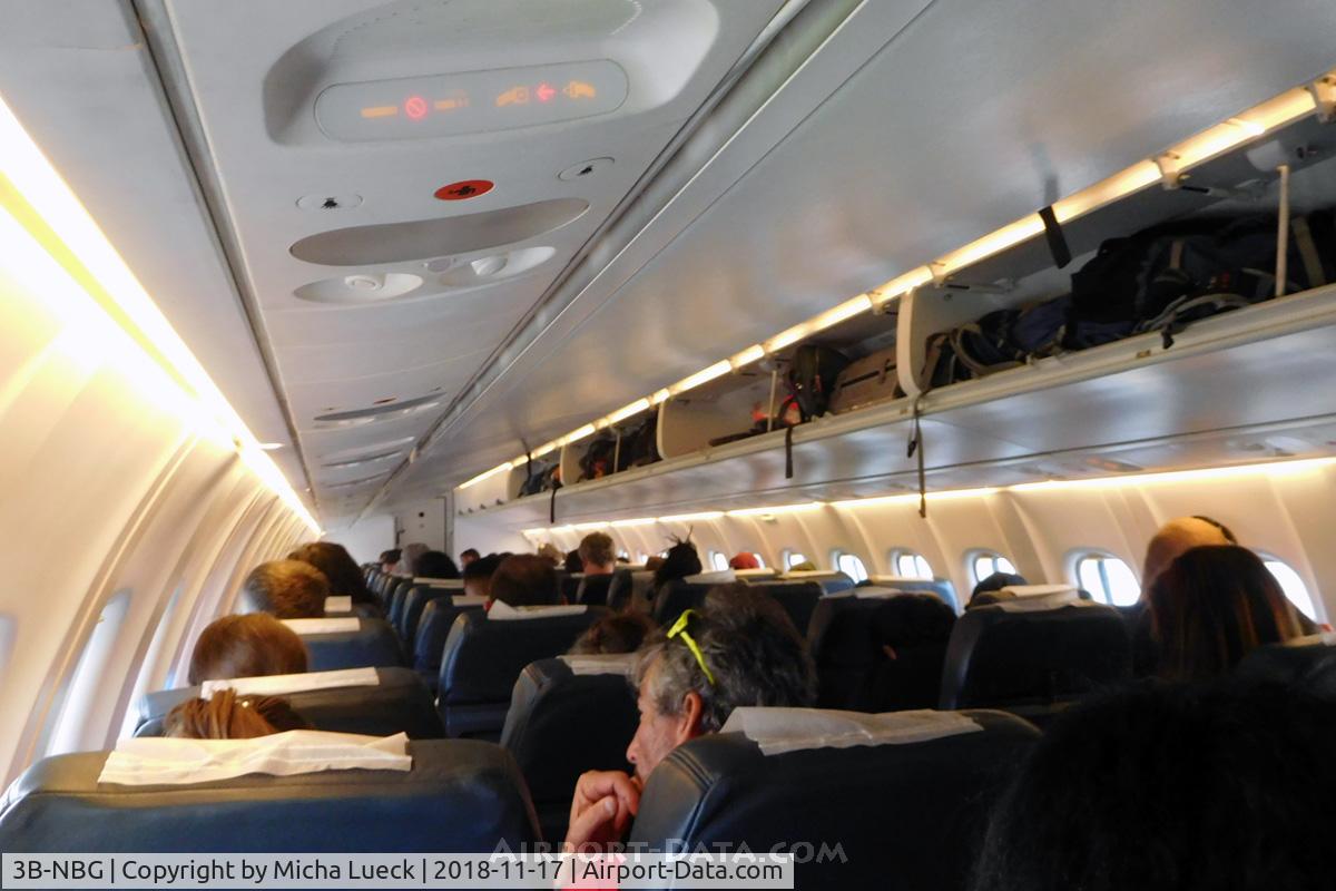 3B-NBG, 2002 ATR 72-212A C/N 690, RUN-MRU