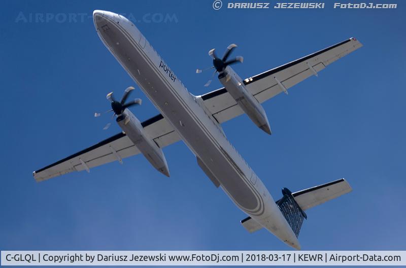 C-GLQL, 2009 De Havilland Canada DHC-8-402Q Dash 8 C/N 4249, Bombardier DHC-8-402 Q400 - Porter Airlines  C/N 4249, C-GLQL