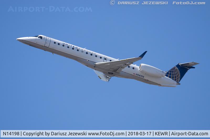 N14198, 2006 Embraer ERJ-145XR (EMB-145XR) C/N 14500951, Embraer ERJ-145XR (EMB-145XR) - United Express (ExpressJet Airlines)   C/N 14500951, N14198