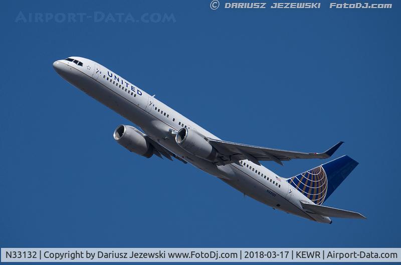 N33132, 1998 Boeing 757-224 C/N 29281, Boeing 757-224 - United Airlines  C/N 29281, N33132