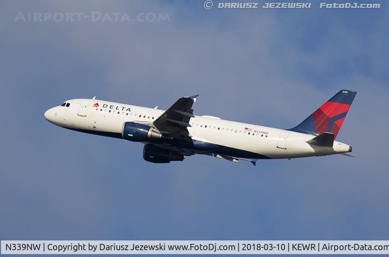 N339NW, 1992 Airbus A320-212 C/N 367, Airbus A320-211 - Delta Air Lines  C/N 367, N339NW