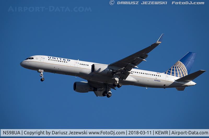 N598UA, 1999 Boeing 757-222 C/N 28751, Boeing 757-222 - United Airlines  C/N 28751, N598UA