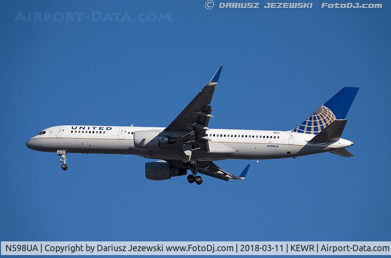 N598UA, 1999 Boeing 757-222 C/N 28751, Boeing 757-222 - United Airlines  C/N 28751, N598UA